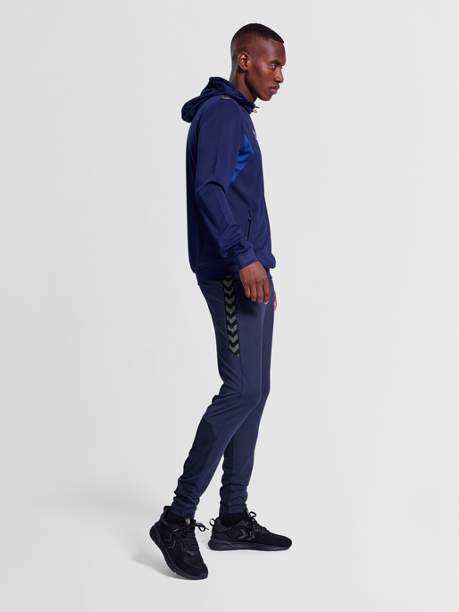 hmlAUTHENTIC PRO PANTS, MARINE, model