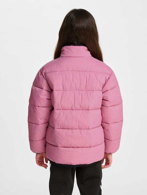 hmlJR LIGHTWEIGHT PUFFER JACKET, POLIGNAC, model