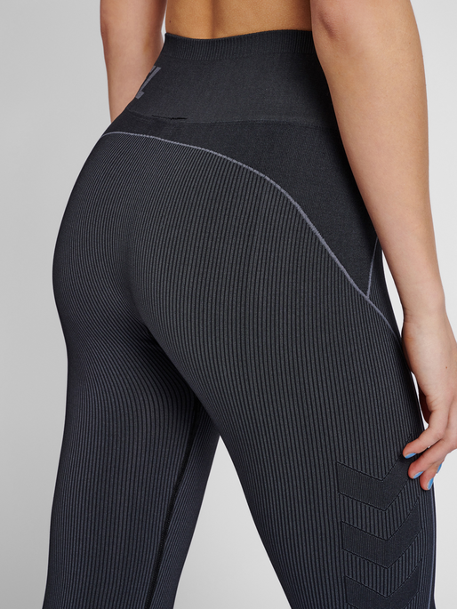 hmlTE CHRISTEL SEAMLESS MW TIGHTS, BLACK/ASPHALT MELANGE, model