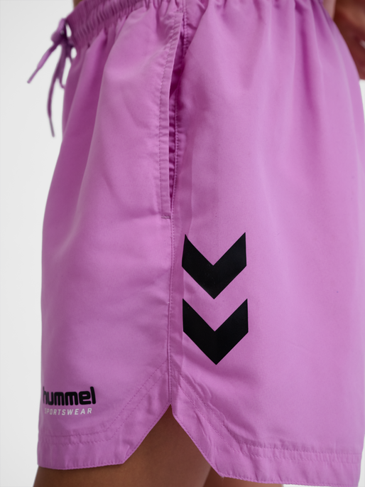 hmlNED SWIM SHORTS, VIOLET, model