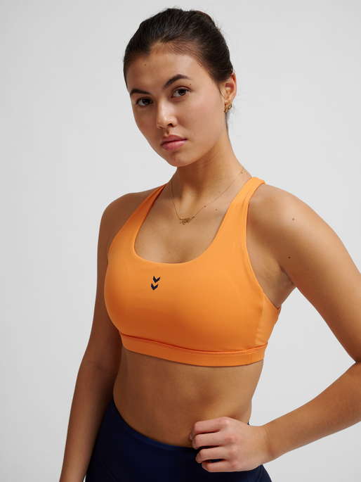 hmlFAST IMPACT STRAP BRA, DUSTY ORANGE, model