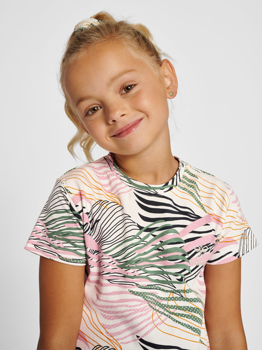hmlALICE DRESS S/S, 6575, model