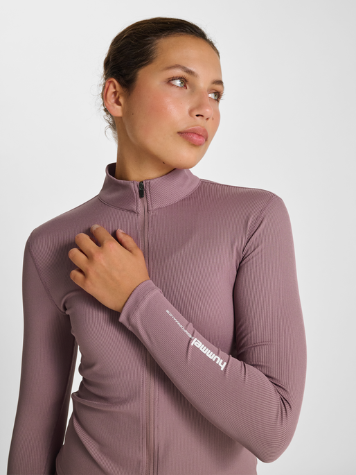 hmlPULSE W ZIP SHIRT L/S, WISTFUL MAUVE, model
