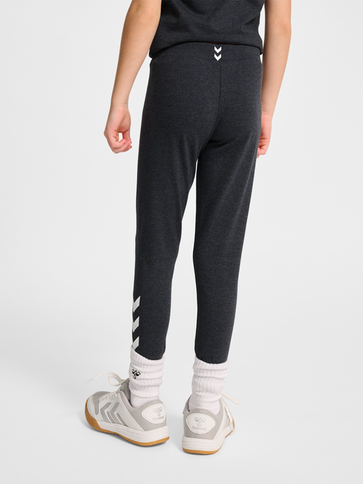 hmlJR LOGO TIGHTS, BLACK MELANGE, model