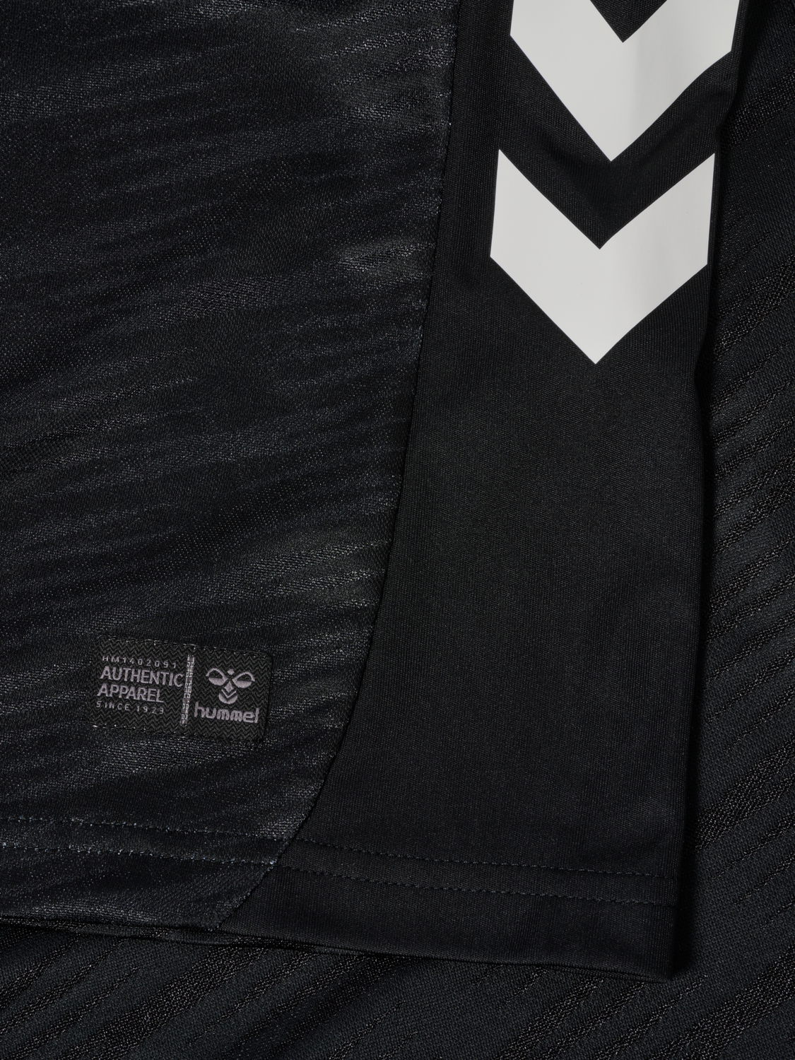 MCF 25/26 AWAY JERSEY S/S, BLACK, packshot