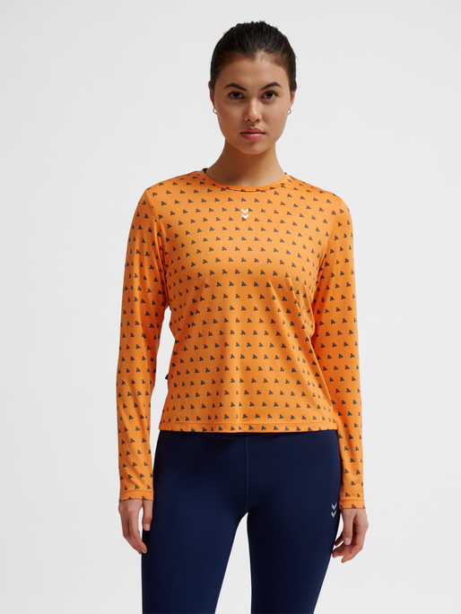 hmlFAST W T-SHIRT L/S, DUSTY ORANGE, model
