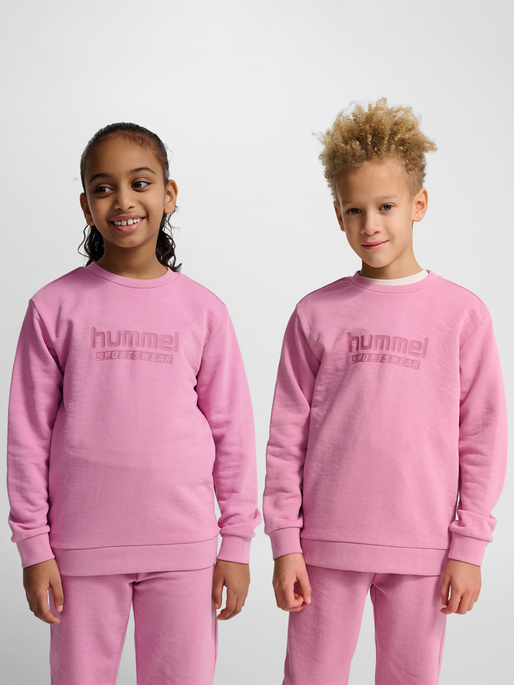 hmlJR BASE SWEATSHIRT, POLIGNAC, model