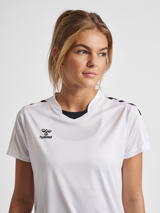 hmlCORE XK POLY JERSEY S/S WOMAN, WHITE, model