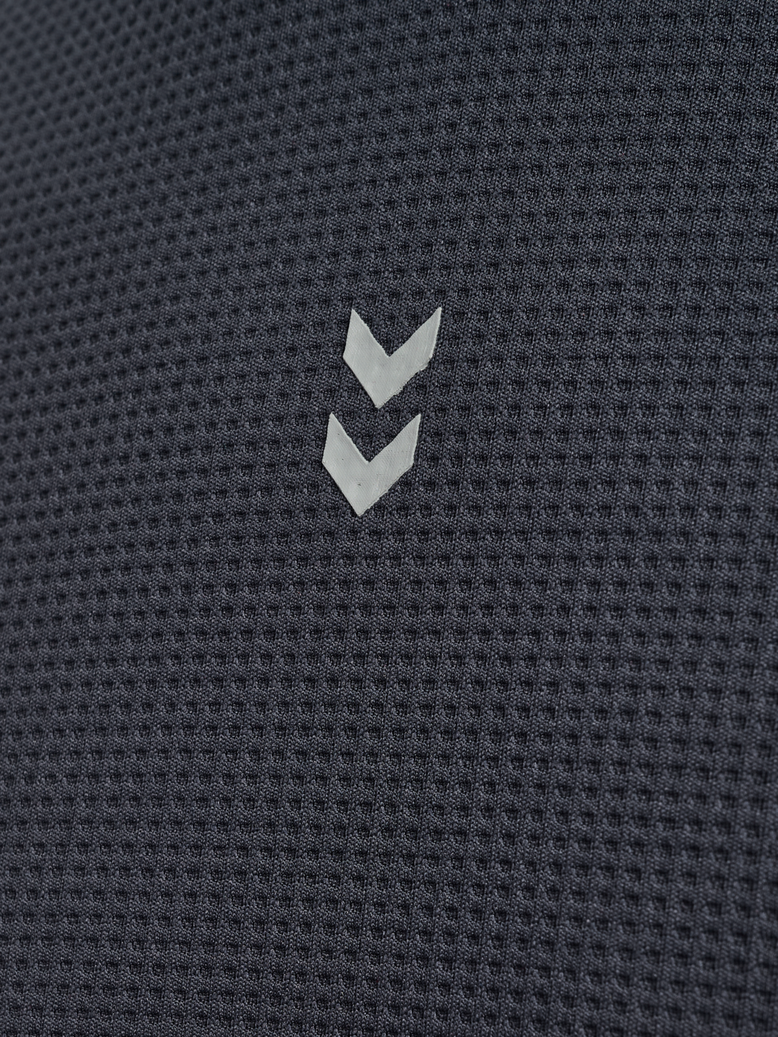hmlPULSE PERFORMANCE MIDLAYER, EBONY, packshot