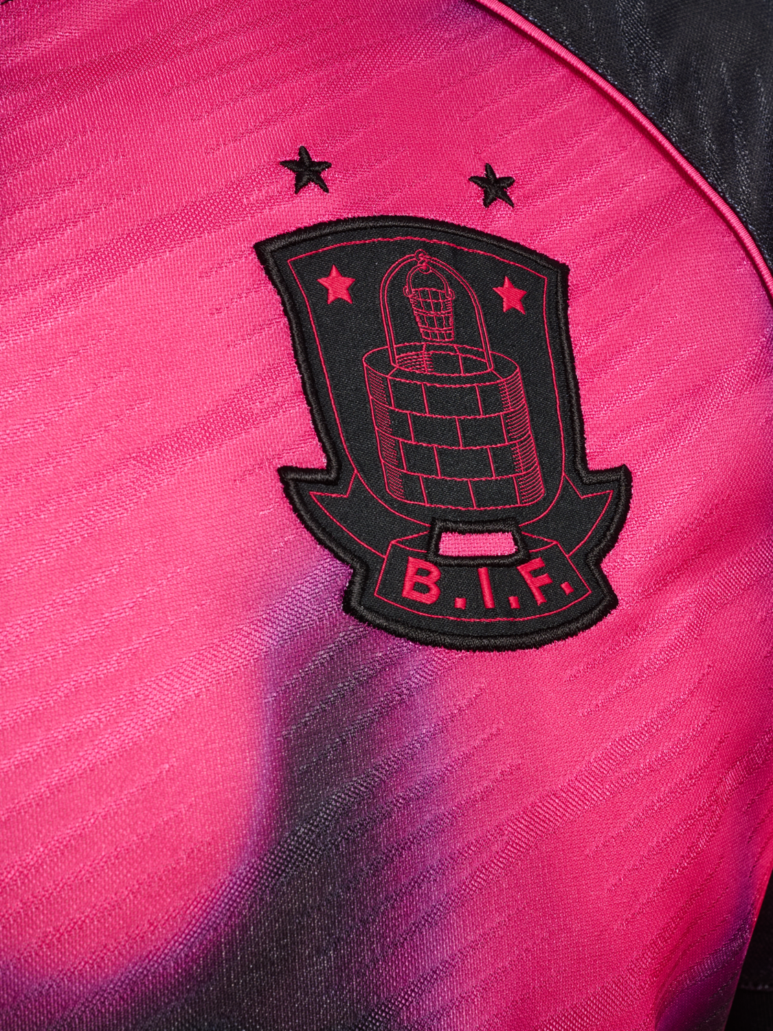 BIF 25/26 WOMEN AWAY JERSEY S/S, JET BLACK/BEETROOT, packshot