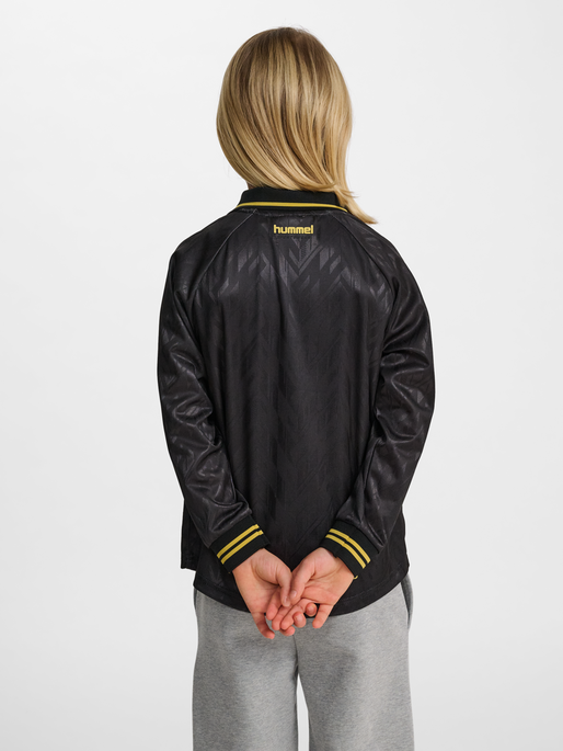 hmlJR LOOSE BAY SOCCER JERSEY L/S, BLACK, model