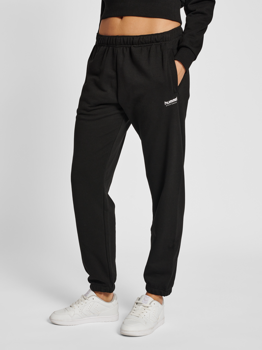 hmlLGC SHAI REGULAR PANTS, BLACK, model