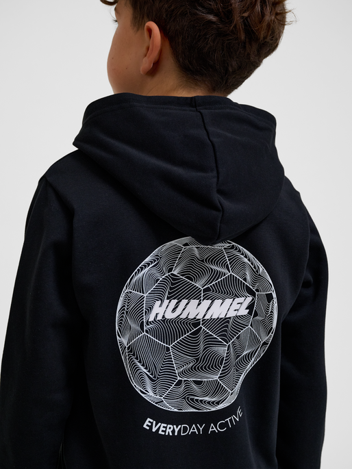 hmlCASPER HOODIE, BLACK, model