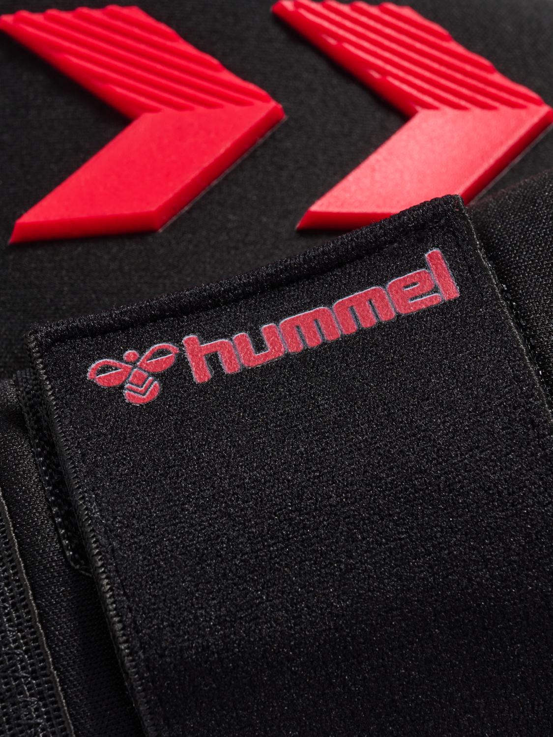 hmlGK GLOVES HYPER GRIP, BLACK/WHITE/RED, packshot