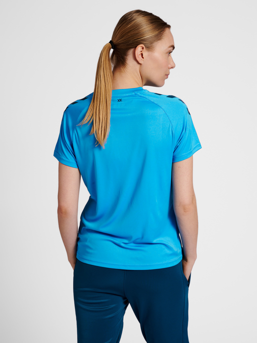 hmlCORE XK CORE POLY TEE  S/S WOMAN, BLUE DANUBE, model