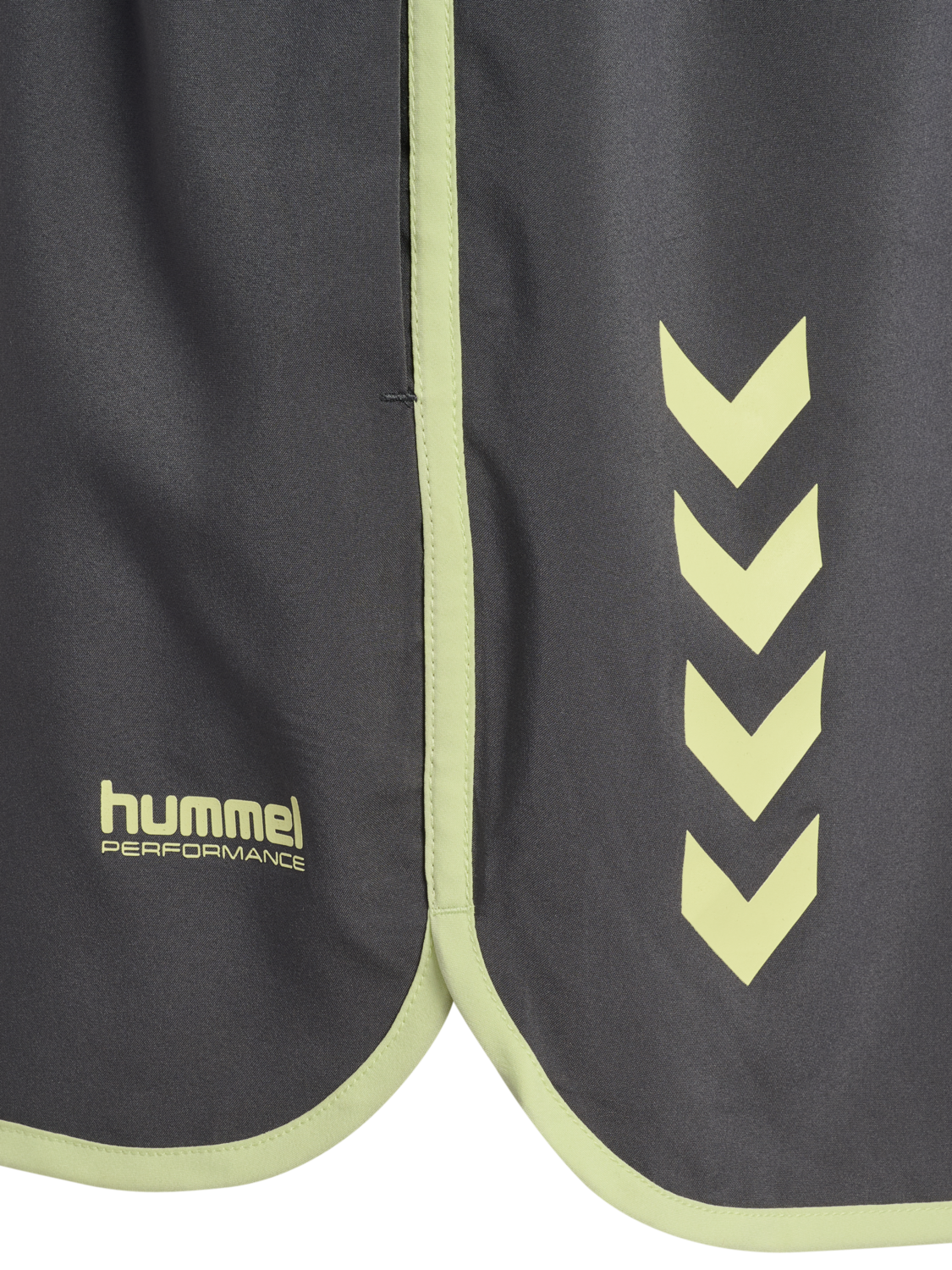 hmlPULSE HERITAGE SHORTS, BLACKENED PEARL, packshot