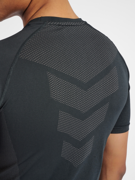 hmlAUTHENTIC PRO SEAMLESS JERS S/S, ANTHRACITE, model