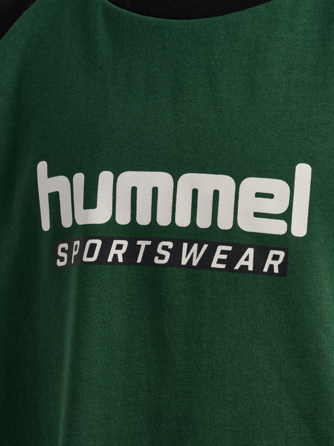 hmlJR LOGO T-SHIRT S/S, DARK GREEN, packshot