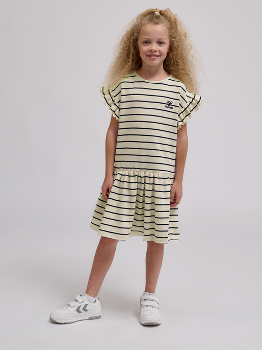 hmlAJMA DRESS S/L, WHITECAP GRAY, model