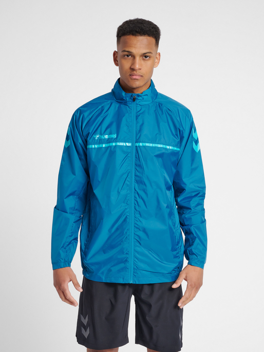 hmlAUTHENTIC PRO JACKET, CELESTIAL, model
