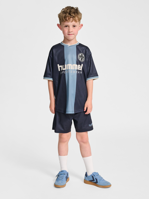 hmlJR LOOSE BALL  JERSEY S/S, PARISIAN NIGHT, model