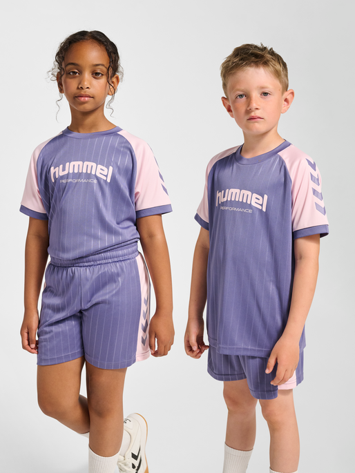 hmlJR GOAL STRIPE T-SHIRT S/S, HERON, model