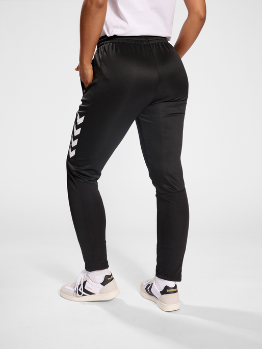 hmlCORE XK TRAINING POLY PANTS, BLACK/BLACK, model