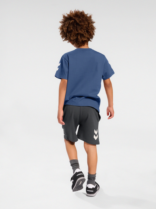 hmlNOVET SHORTS SET, 7050, model