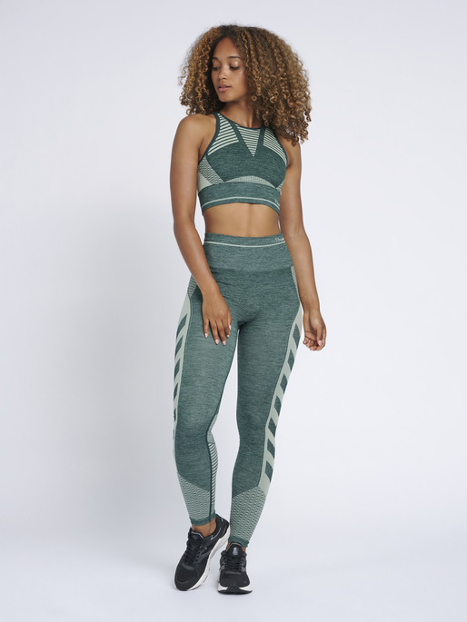 hmlVERA SEAMLESS HIGH WAIST TIGHTS, 6772, model