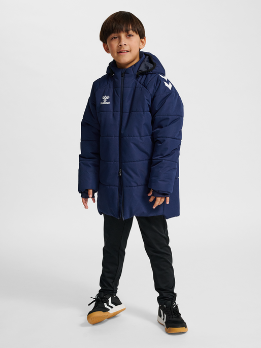 hmlLEAD 2.0 BENCH JACKET KIDS, MARINE, model
