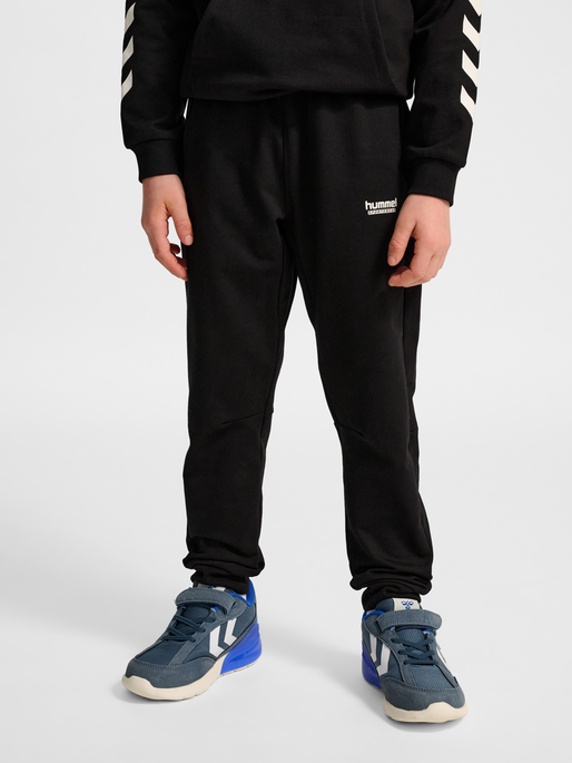 hmlJR REGULAR ADJ WAIST PANTS, BLACK, model