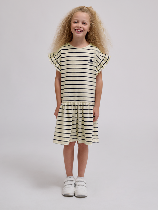 hmlAJMA DRESS S/L, WHITECAP GRAY, model
