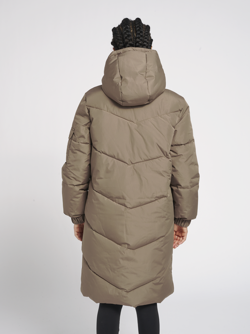 hmlTHOMAS LONG PUFFA JACKET, 8058, model