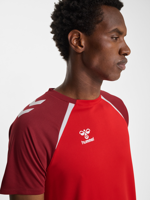 hmlLEAD 2.0 JERSEY S/S, TRUE RED/MAROON, model