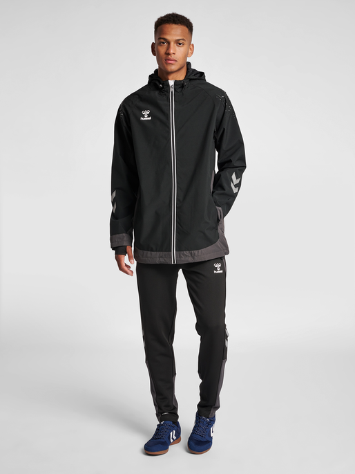 hmlLEAD ALL WEATHER JACKET , BLACK, model