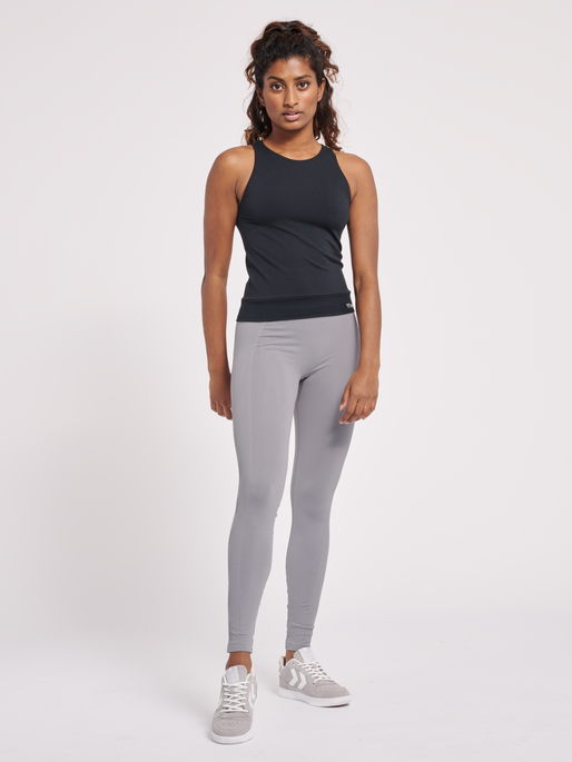 hmlTIF SEAMLESS HIGH WAIST TIGHTS, MINIMAL GRAY, model