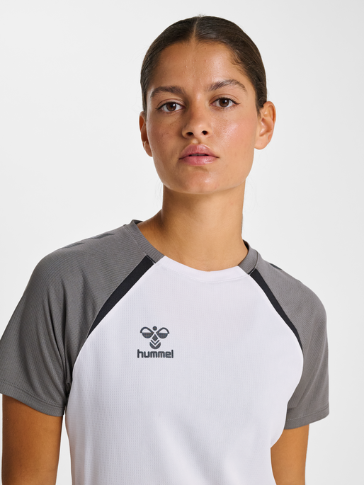 hmlLEAD 2.0 JERSEY S/S WOMAN, WHITE/STEEL GRAY, model