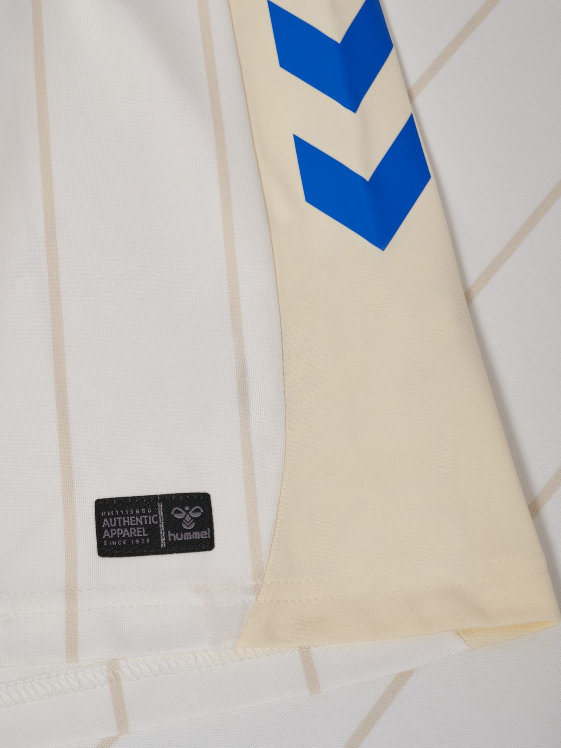 1FCM 25/26 AWAY JERSEY S/S, MARSHMALLOW, packshot