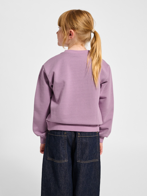 hmlJR MUSSE SWEATSHIRT, LAVENDER MIST, model