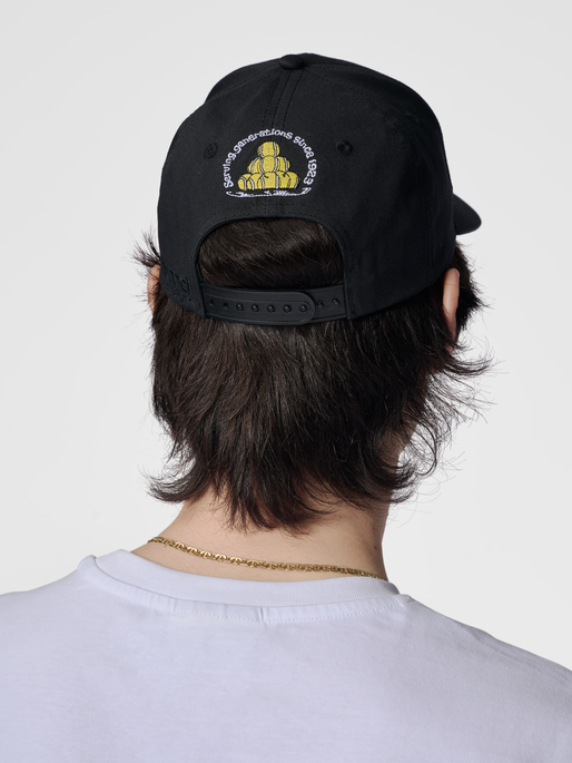 hmlSNAP CAP CALL US, BLACK, model