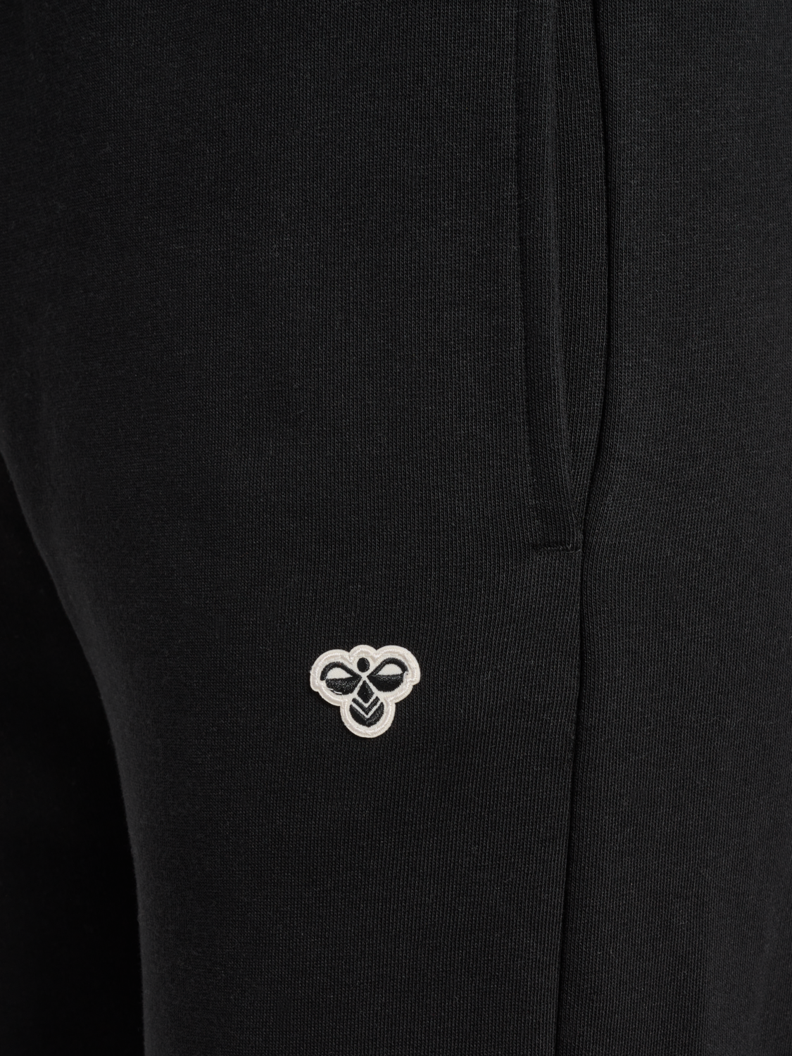 hmlREGULAR SWEATPANT BEE, BLACK, packshot