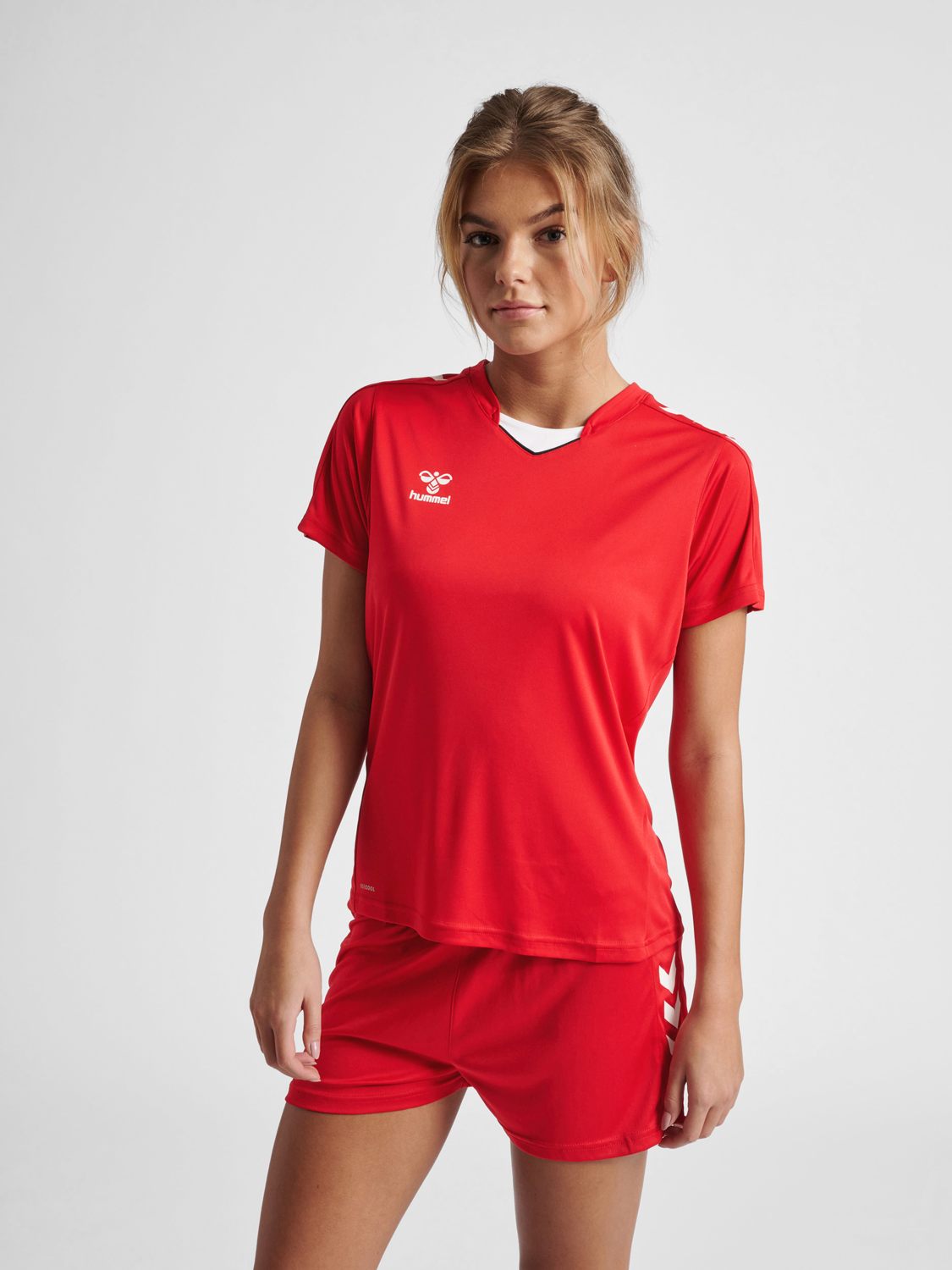 TRUE RED