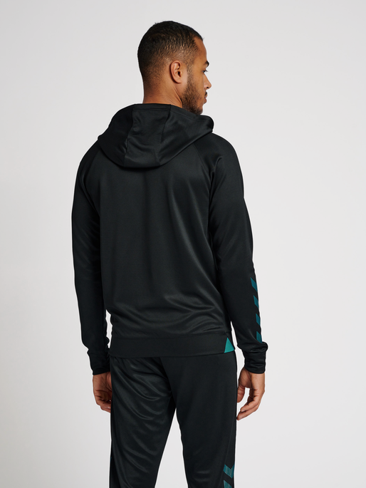hmlGG12 ACTION ZIP HOODIE, 2951, model