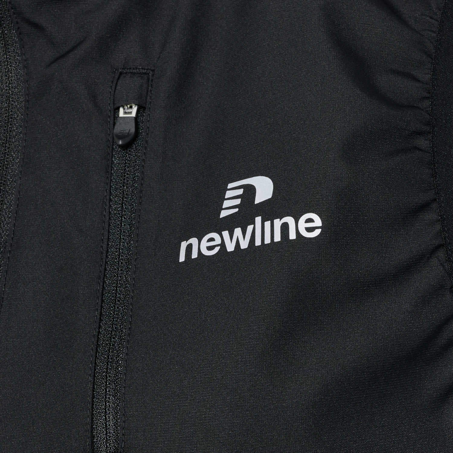 nwlPACE GILET WOMAN, BLACK BELUGA AOP, packshot