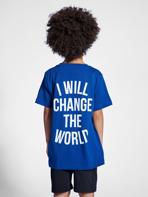 stmREVOLUTION T-SHIRT S/S, NAVY PEONY, model